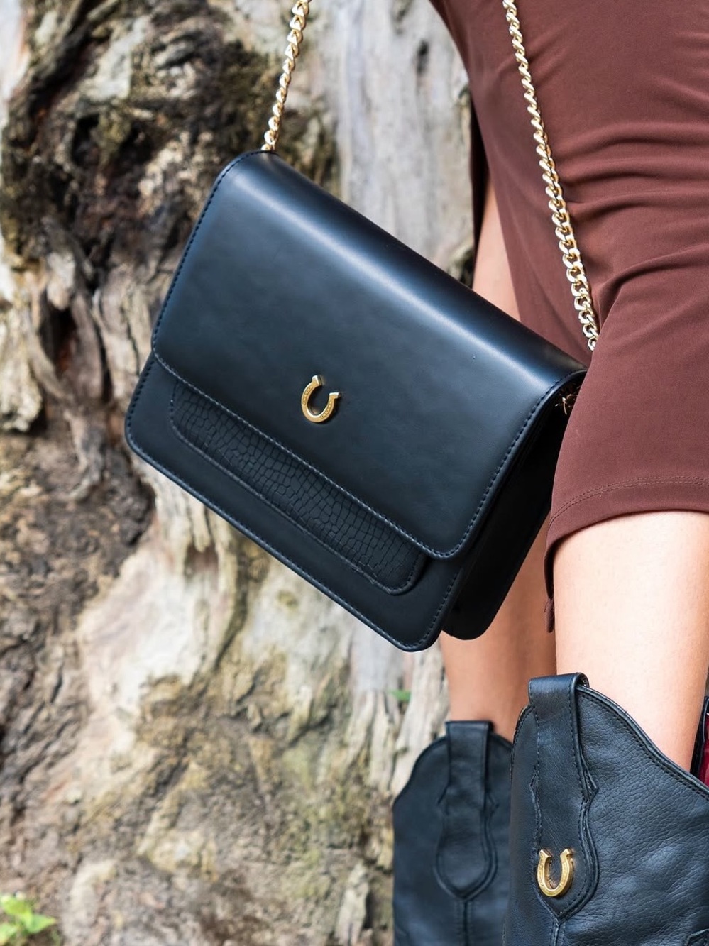 Esquivias Black Leather Western Chain Crossbody Bag